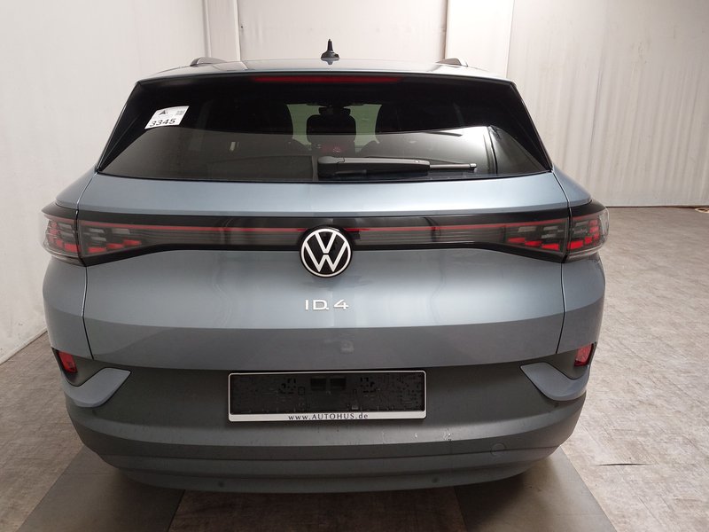 Volkswagen ID.4 Pro Performance • 360° kamera • ACC — 14