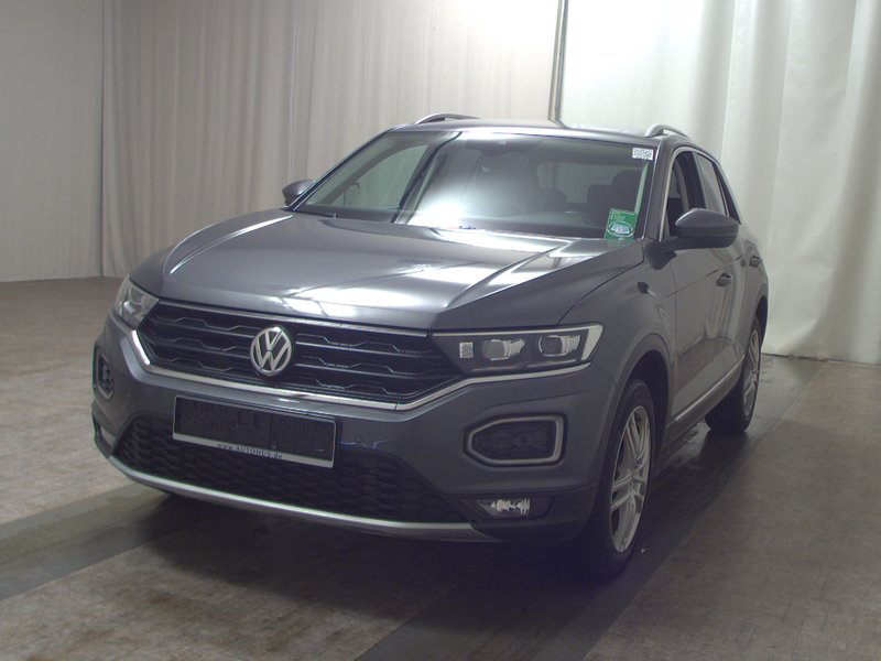 Volkswagen T-Roc 2.0 TDI automatik Sport • ACC • Full LED — 2