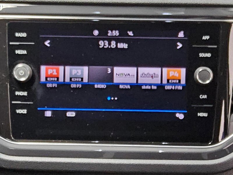 Volkswagen T-Roc 2.0 TDI automatik Sport • ACC • Full LED — 7