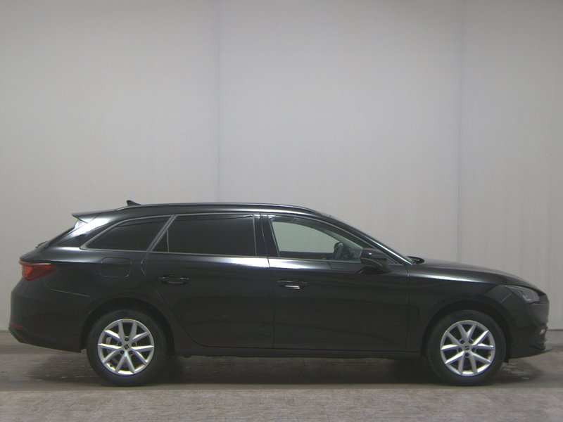 SEAT Leon Sportstourer 2.0 TDI automatik Style • ACC • AHK