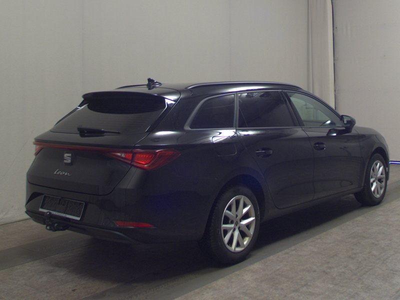SEAT Leon Sportstourer 2.0 TDI automatik Style • ACC • AHK — 4