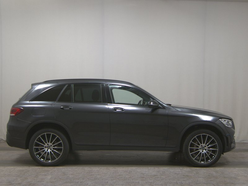 Mercedes-Benz GLC 300 de 4MATIC automatik AMG Line • 360° kamera • ACC