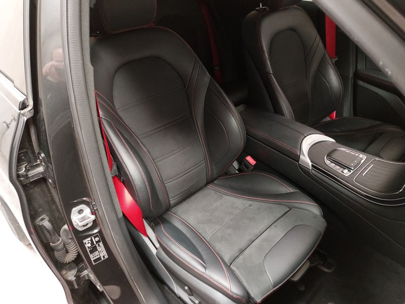 Mercedes-Benz GLC 300 de 4MATIC automatik AMG Line • 360° kamera • ACC — 10