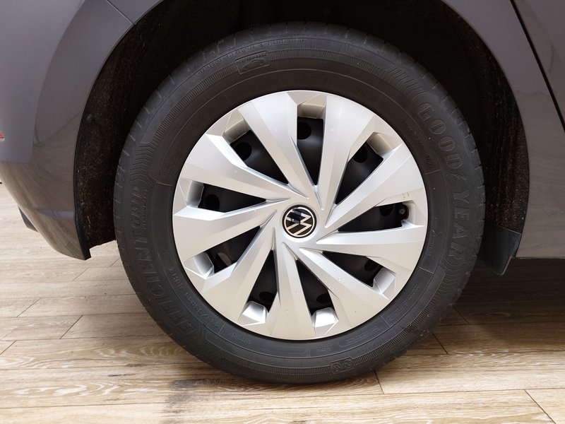 Volkswagen Polo 1.0 Life • LED • digitalni instrumenti — 8