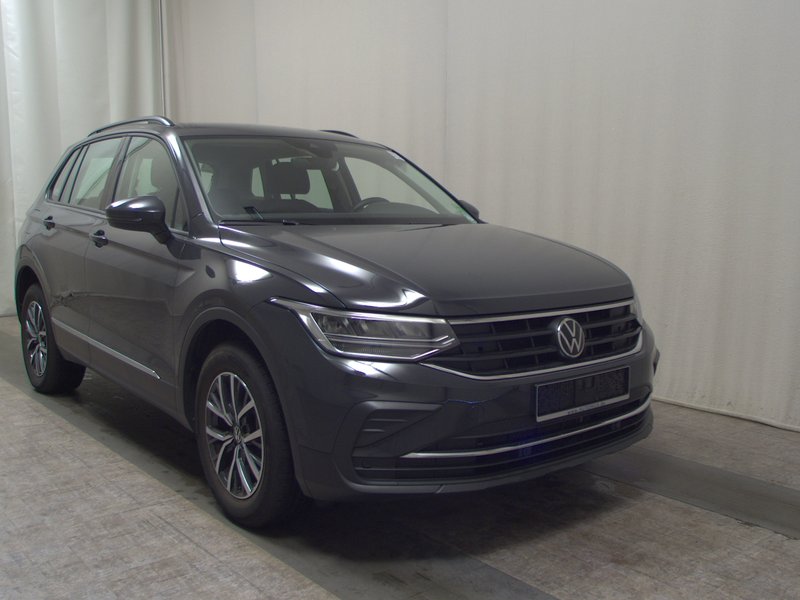 Volkswagen Tiguan 1.4 TSI eHybrid automatik • bežično punjenje • ACC — 3