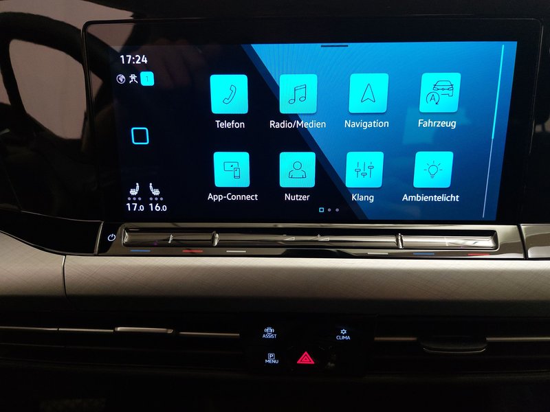 Volkswagen Golf 8 2.0 TDI automatik Life • ACC • LED — 20