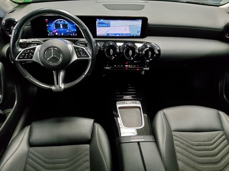 Mercedes-Benz A 180 d automatik • Full LED • digitalni instrumenti — 5