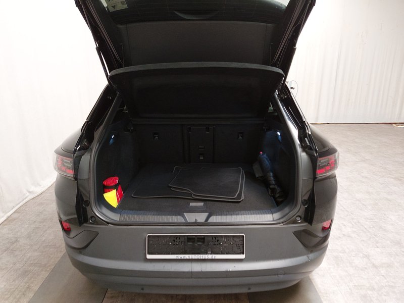 Volkswagen ID.4 Pro Performance • ACC • bežično punjenje — 15