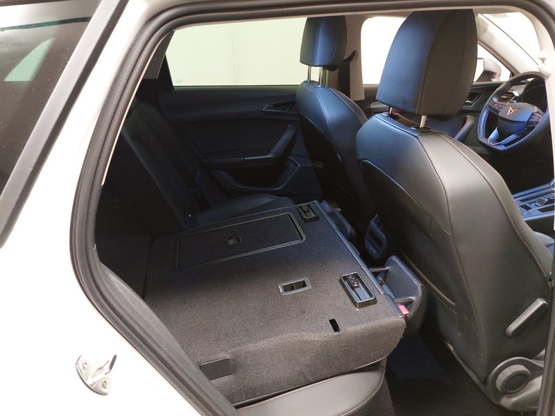 CUPRA Leon Sportstourer 2.0 TDI automatik • ACC • Full LED — 11