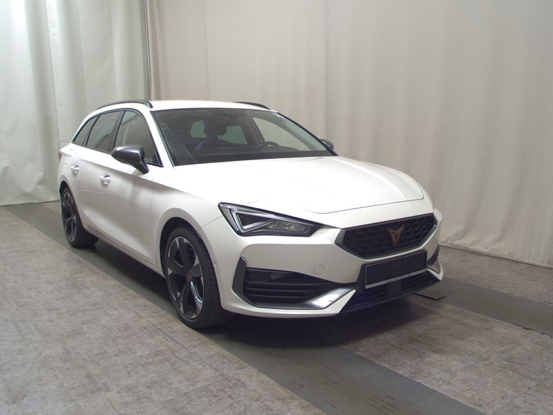 CUPRA Leon Sportstourer 2.0 TDI automatik • ACC • Full LED — 3