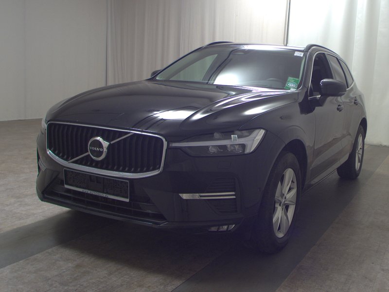 Volvo XC60 B4 automatik Core • ACC • 360° kamera — 2