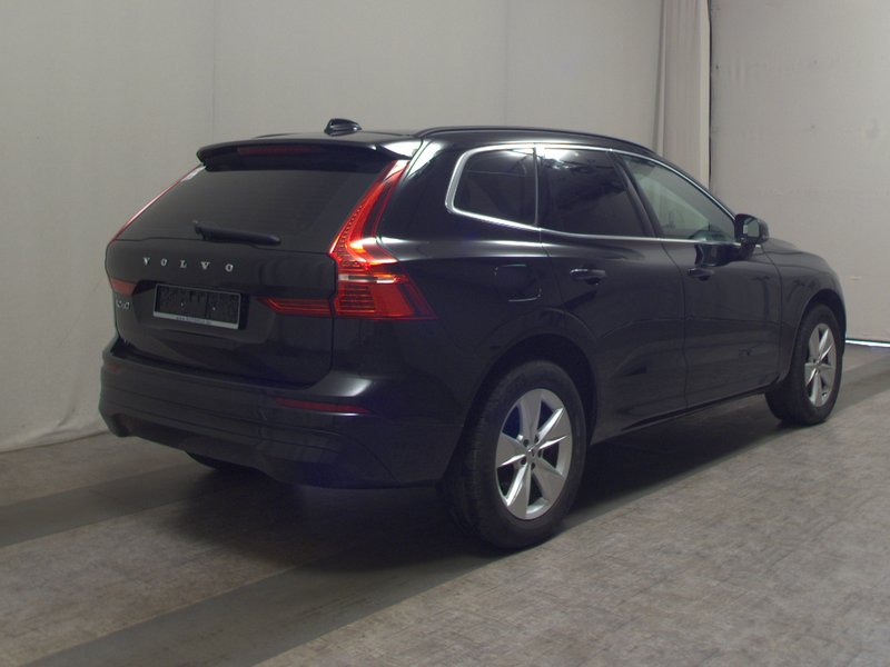 Volvo XC60 B4 automatik Core • ACC • 360° kamera — 4