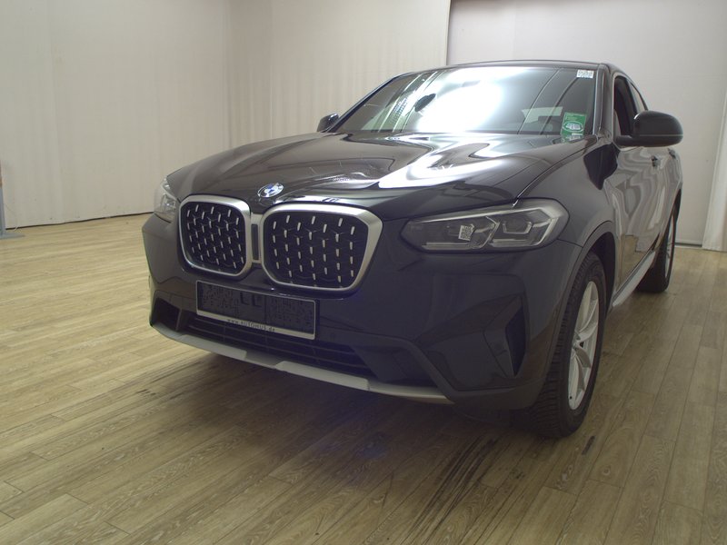 BMW X4 xDrive20d automatik • koža • Full LED — 2