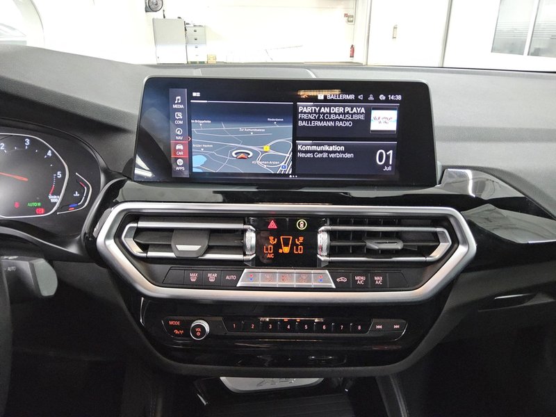BMW X4 xDrive20d automatik • koža • Full LED — 7