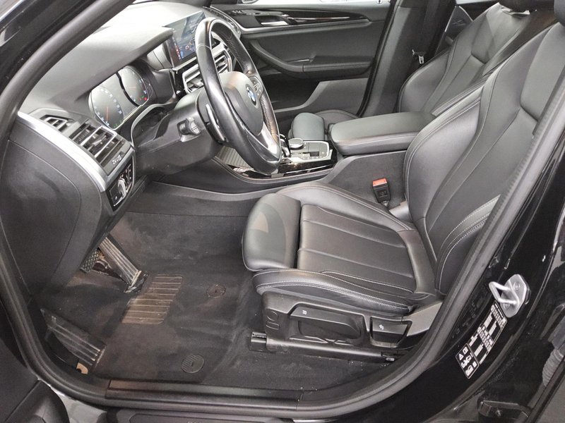 BMW X4 xDrive20d automatik • koža • Full LED — 8