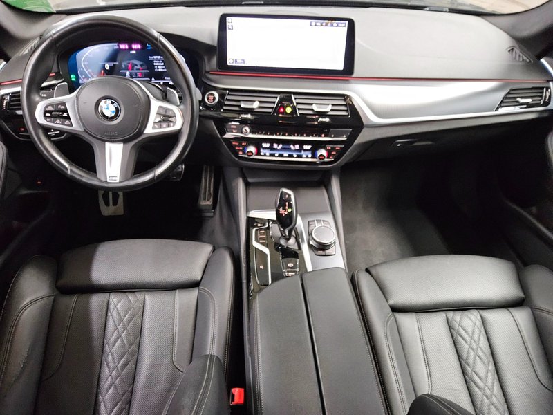 BMW 520d Touring automatik M Sport • ACC • LED — 5