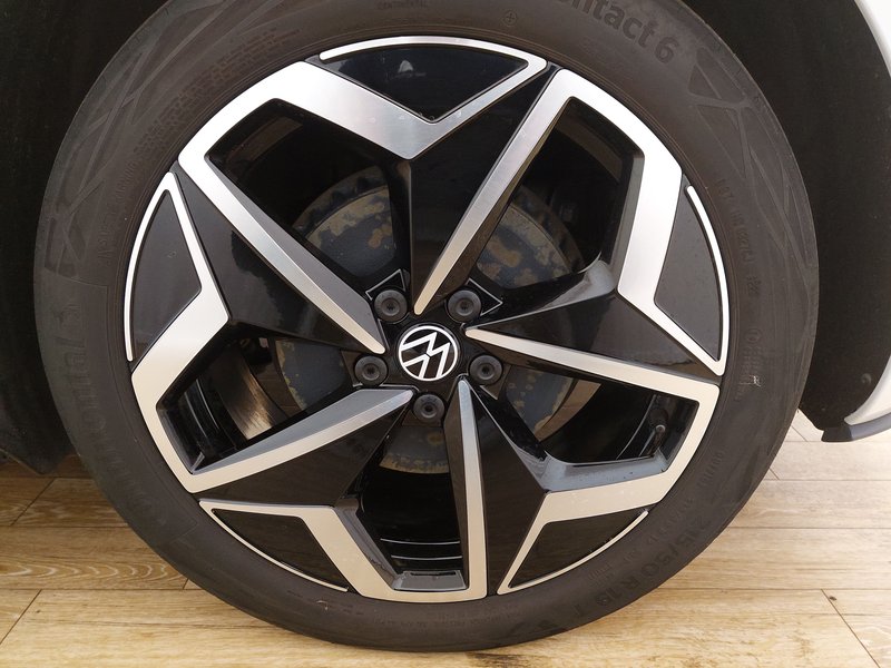 Volkswagen ID.3 Pro S • ACC • Full LED — 8