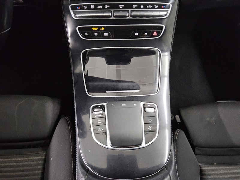Mercedes-Benz E 300 de karavan automatik Avantgarde • 360° kamera • LED — 6