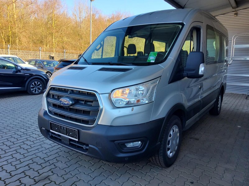 Ford Transit 2.0 TDCi FT 330 L2H2 • automatska klima • kamera — 2
