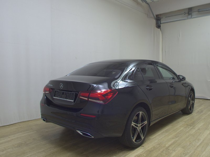 Mercedes-Benz A 250 e Progressive automatik • Full LED • digitalni instrumenti — 4