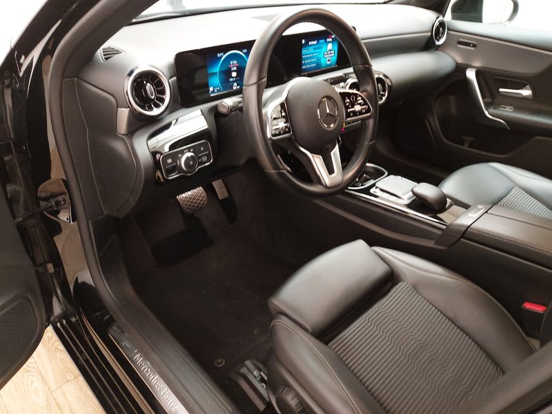 Mercedes-Benz A 250 e Progressive automatik • Full LED • digitalni instrumenti — 6