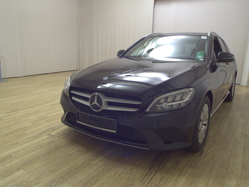 Mercedes-Benz C 220 d karavan automatik • panorama • HUD — 2