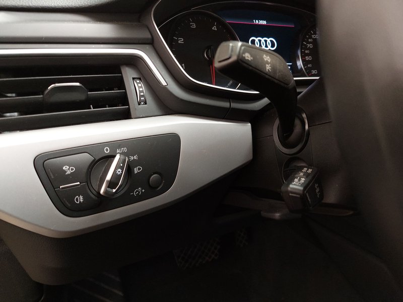 Audi A4 Avant 35 TDI • LED • sjedala s memorijom — 7