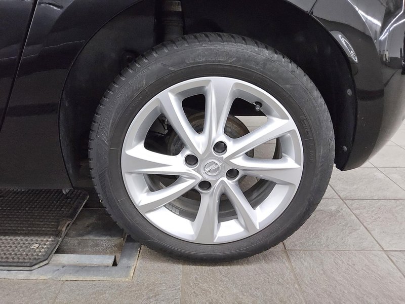 Opel Corsa 1.2 Turbo Elegance • LED • digitalni instrumenti — 11