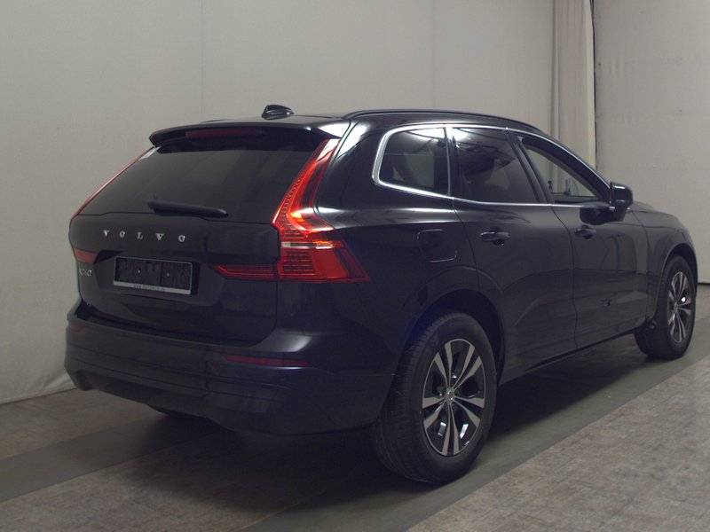 Volvo XC60 B4 Momentum Pro automatik • 360° kamera — 4