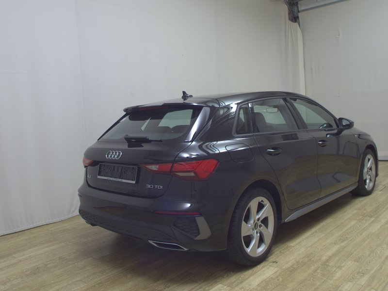 Audi A3 Sportback 30 TDI automatik S line • digitalni instrumenti — 4