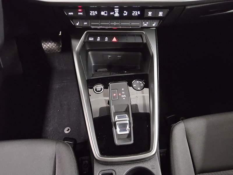 Audi A3 Sportback 30 TDI automatik S line • digitalni instrumenti — 6
