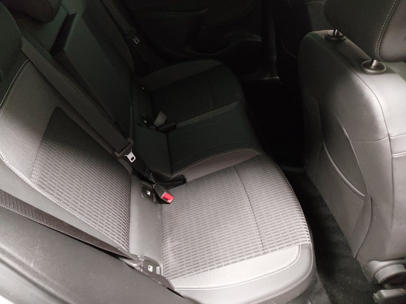 Opel Astra Sports Tourer Elegance automatik • krovni otvor • LED — 12