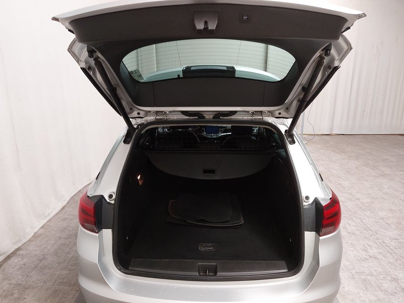 Opel Astra Sports Tourer Elegance automatik • krovni otvor • LED — 16