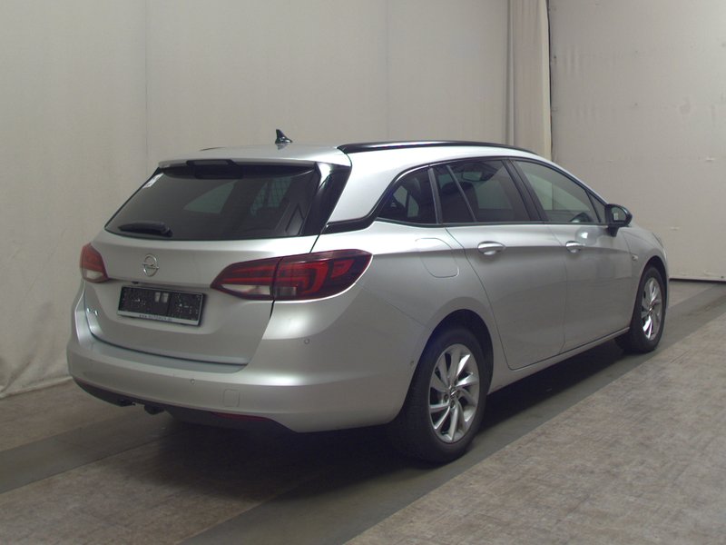 Opel Astra Sports Tourer Elegance automatik • krovni otvor • LED — 4