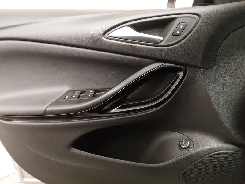 Opel Astra Sports Tourer Elegance automatik • krovni otvor • LED — 5