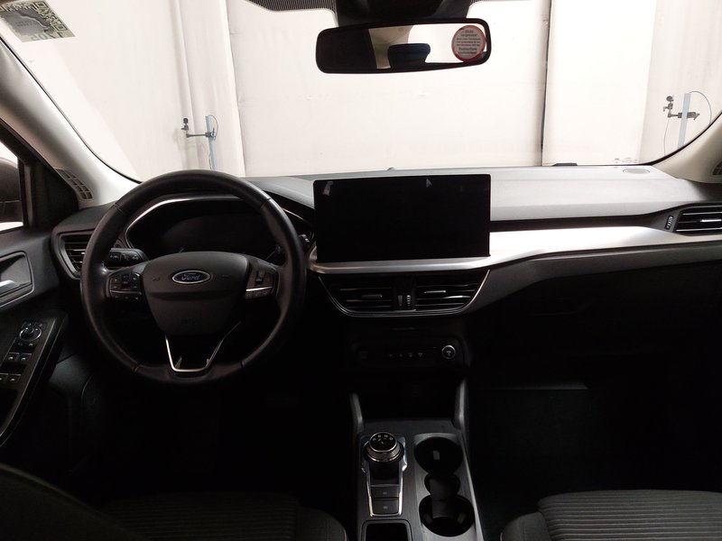 Ford Focus Turnier Titanium automatik • ACC • LED — 17