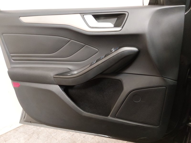 Ford Focus Turnier Titanium automatik • ACC • LED — 5