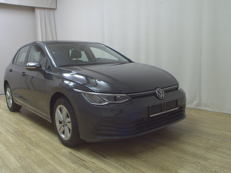 Volkswagen Golf 2.0 TDI automatik Life • ACC • LED — 3