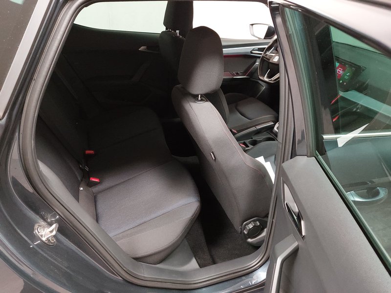 SEAT Arona 1.0 TSI automatik FR-Line • Full LED • ACC — 12