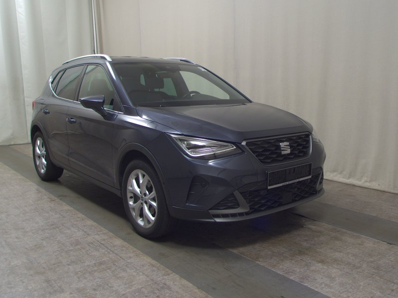SEAT Arona 1.0 TSI automatik FR-Line • Full LED • ACC — 3