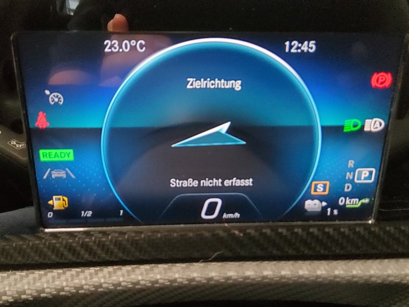 Mercedes-Benz CLA 250 e Shooting Brake automatik • LED • digitalni instrumenti — 8