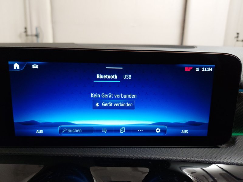 Mercedes-Benz A 200 d automatik Progressive • ACC • Full LED — 18
