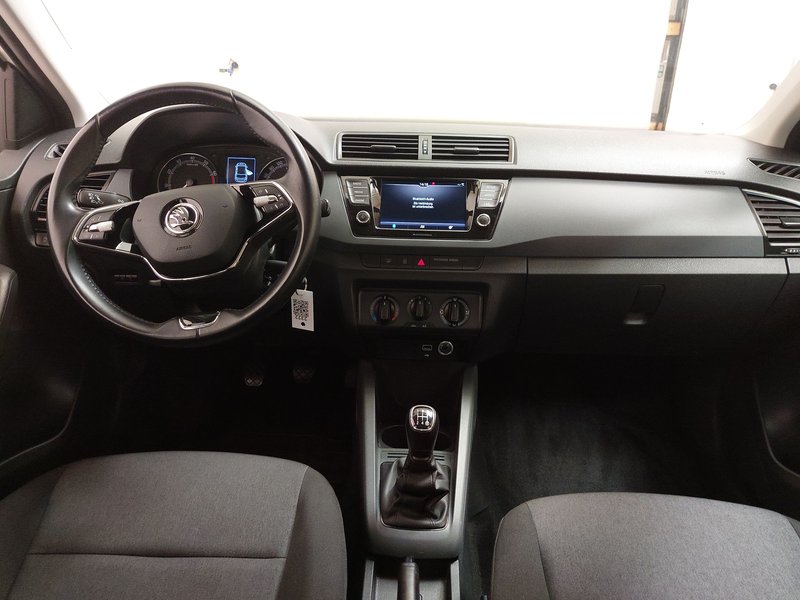 Škoda Fabia 1.0 • AHK — 16