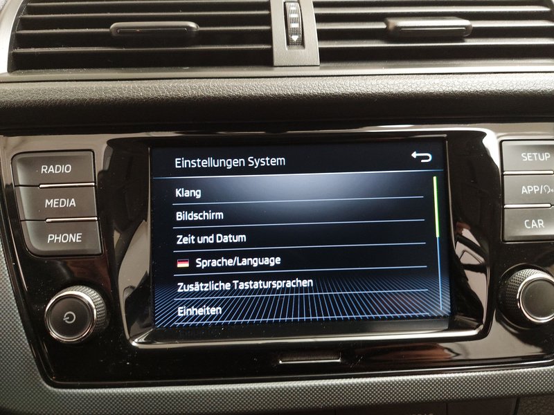 Škoda Fabia 1.0 • AHK — 19