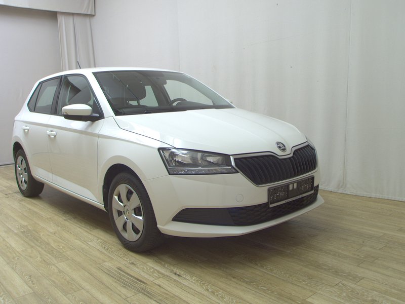 Škoda Fabia 1.0 • AHK — 3