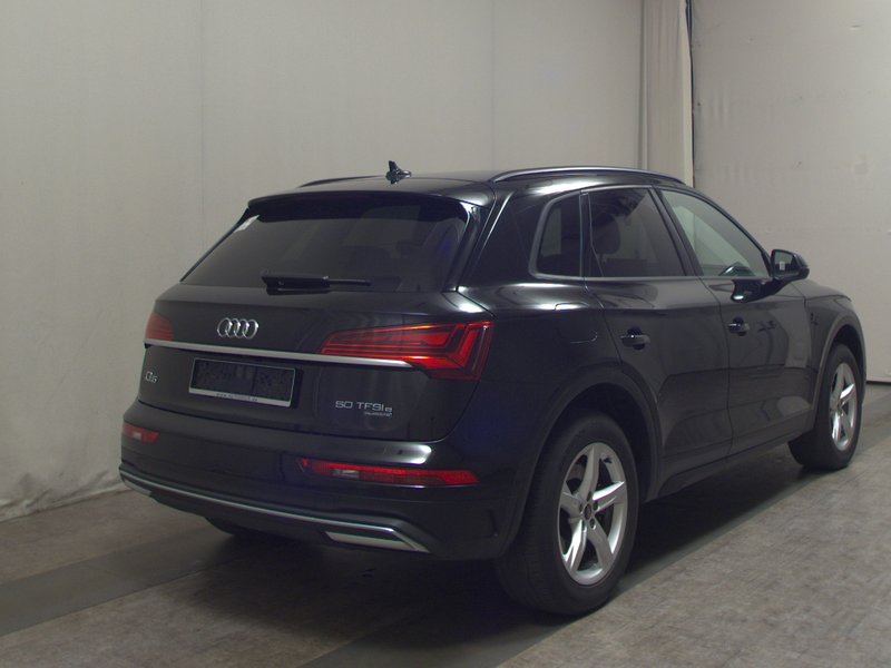 Audi Q5 50 TFSI e quattro S line automatik • 360° kamera • ACC — 4