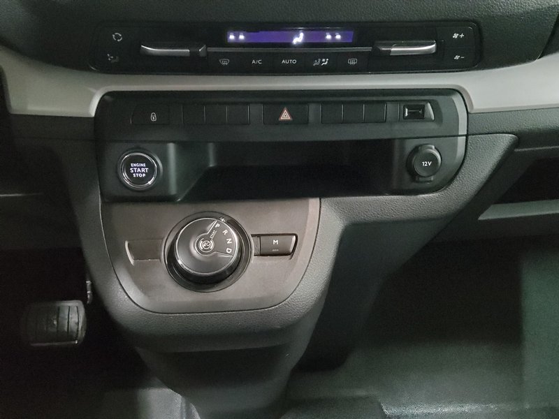 Peugeot Traveller 2.0 BlueHDi Business-Line automatik • AHK • grijanje sjedala — 6