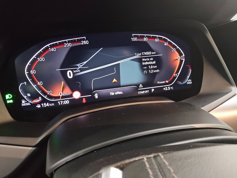 BMW X5 xDrive30d automatik • koža • ACC — 10