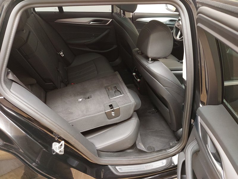 BMW 530e Touring automatik • ACC • električna vrata prtljažnika — 11
