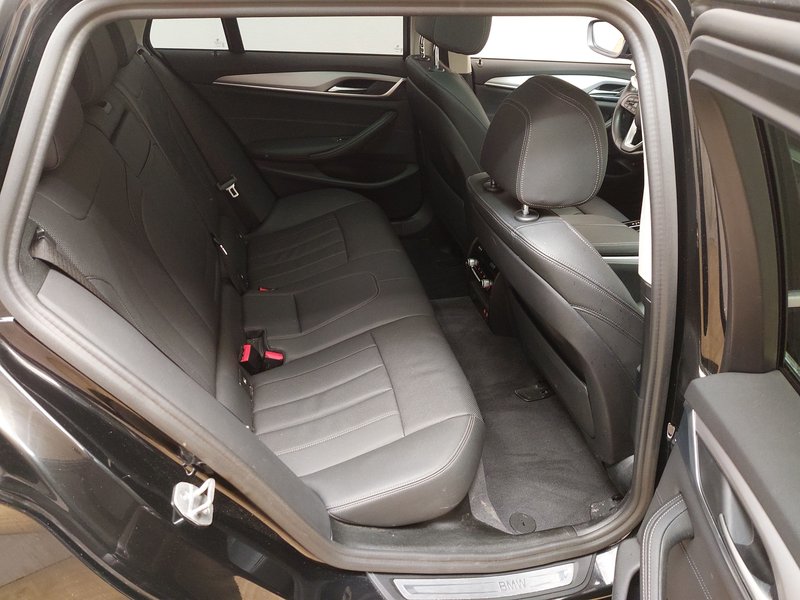 BMW 530e Touring automatik • ACC • električna vrata prtljažnika — 12